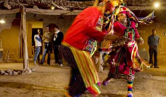 Chilean Dancers explora Atacama